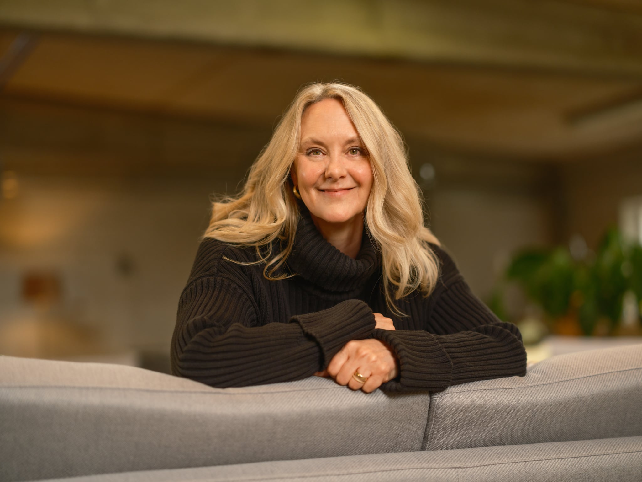 Mette Gammelby, ejerleder fra Kommunikationsbureauet Gammelbys i Aarhus var et af alle medarbejderportrætter, hvor de hver især selv valgte, hvor i huset de ville fotograferes.